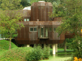 UNE MAISON EN ACIER